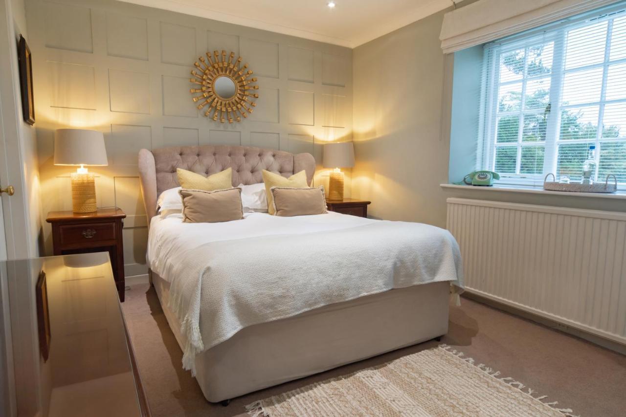 Burleigh Court Hotel Stroud  Eksteriør bilde