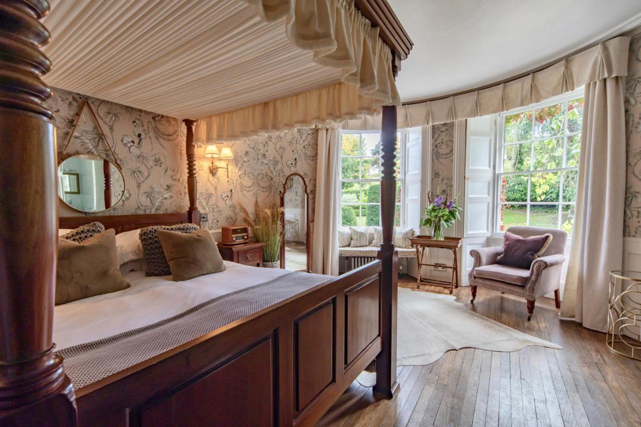 Burleigh Court Hotel Stroud  Eksteriør bilde