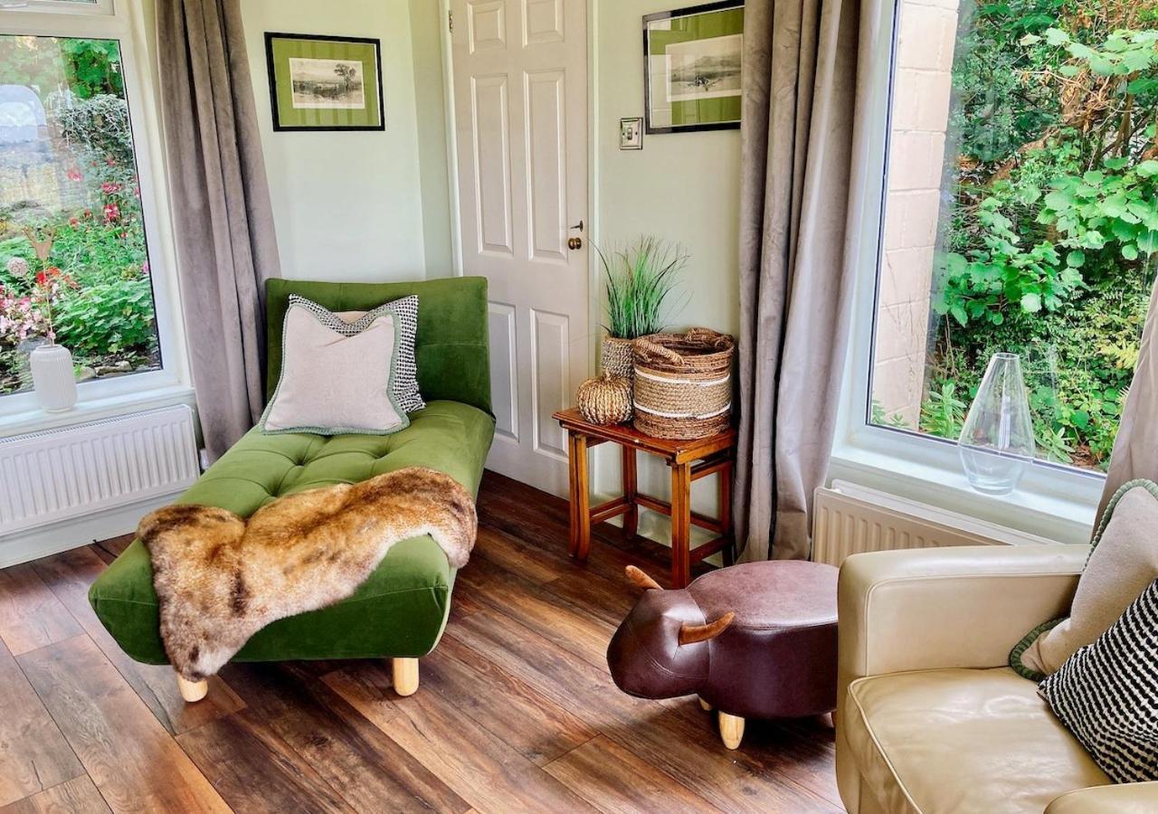 Burleigh Court Hotel Stroud  Eksteriør bilde