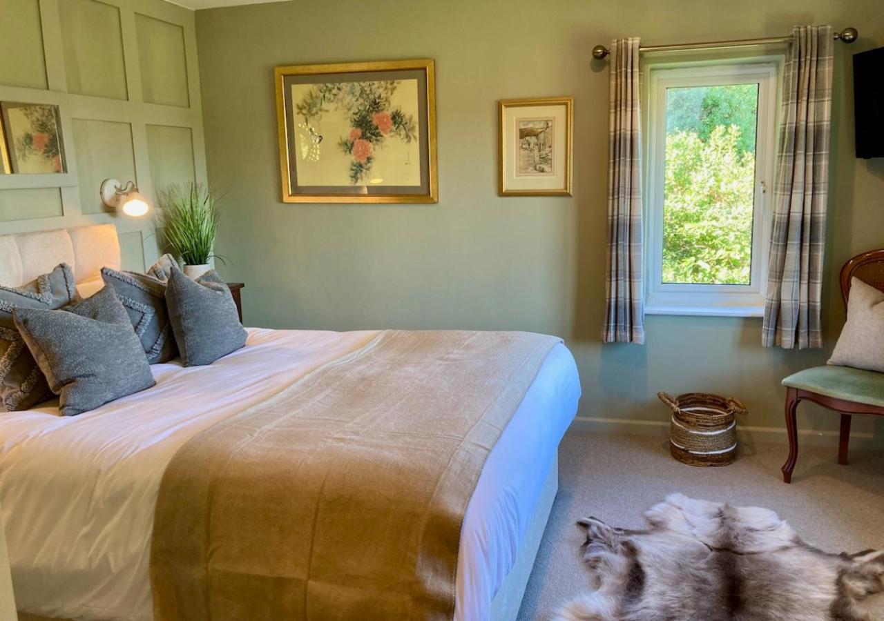 Burleigh Court Hotel Stroud  Eksteriør bilde